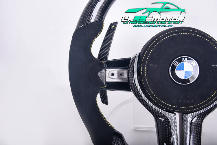 Volant en carbone personnalisable pour BMW Série F et G (2012-2022). Compatible Série 1, 2, 3, 4, 5, 6, X Séries et modèles M Performance (M2, M3, M4, M5, M6)Volant BMW F20, M2, M3, M4 carbone personnalisable