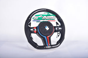 Anpassbares Carbon-Lenkrad der BMW F-Serie